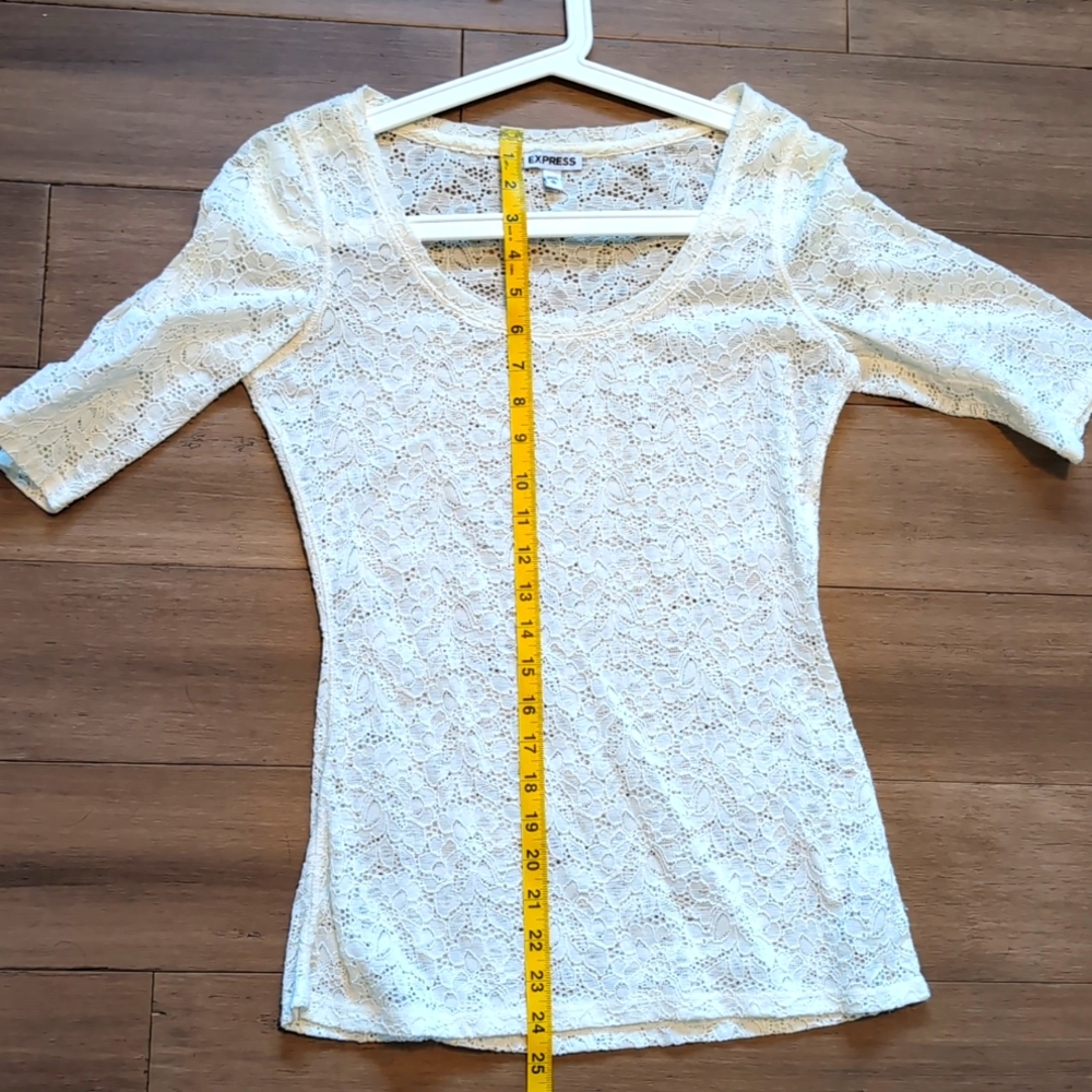 Express White Lace Tee | 3/4 sleeves | Women's Medium